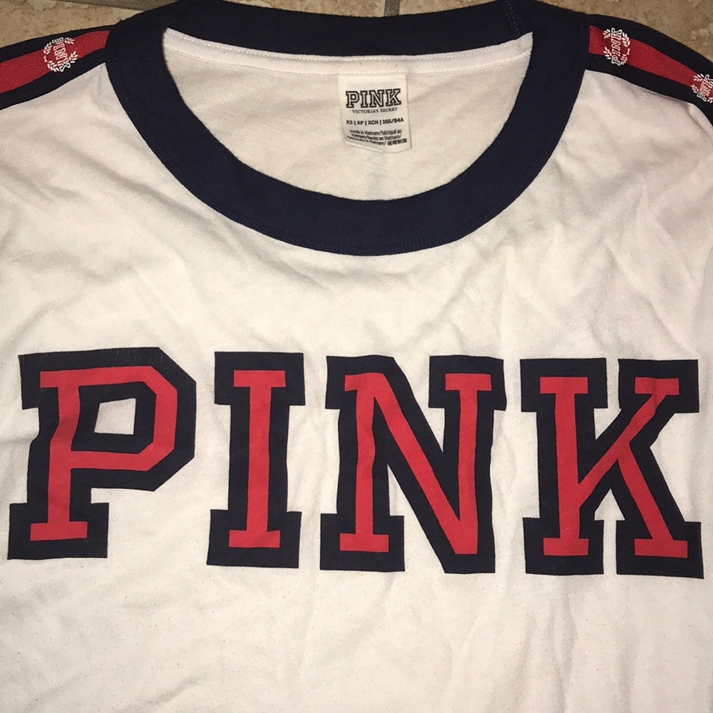 Victoria’s Secret Pink Long Sleeve Shirt size XS - Picture 2 of 3